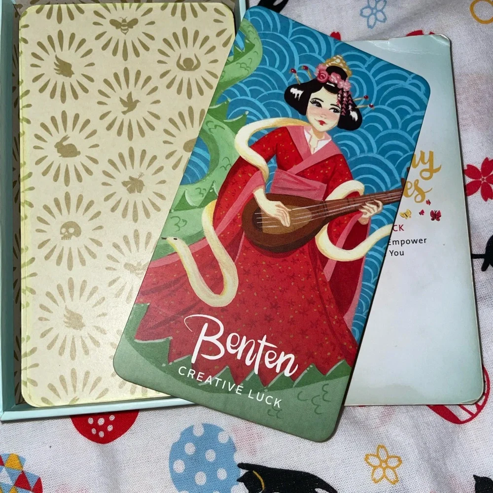 Legendary Ladies Goddess Oracle Deck - Picture 4 of 4